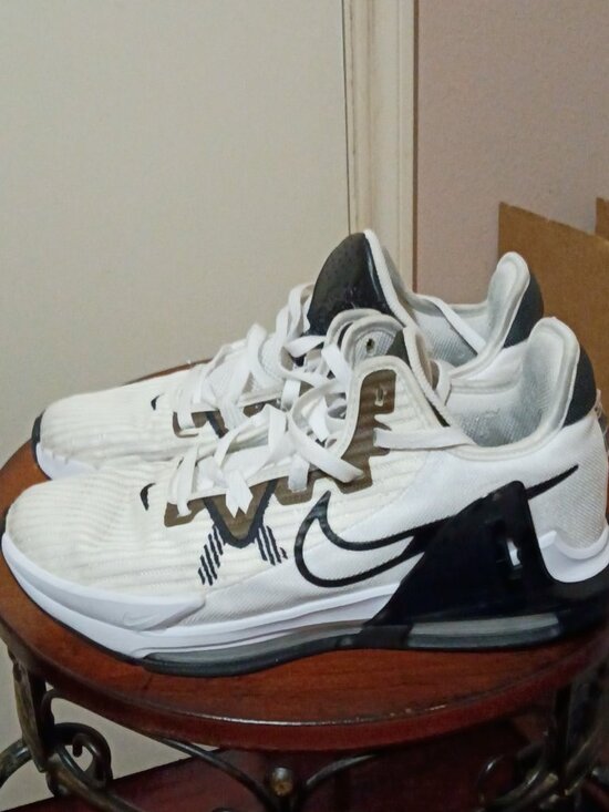 Nike Mens LeBron Witness 6 TB DO9843-100 White Basketball Shoes Sneakers Size 11 main image 11